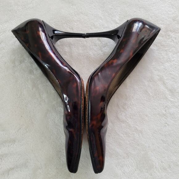 STUART WEITZMAN Fever Tortoise Shell Pointy Pumps 8 - Picture 8 of 10